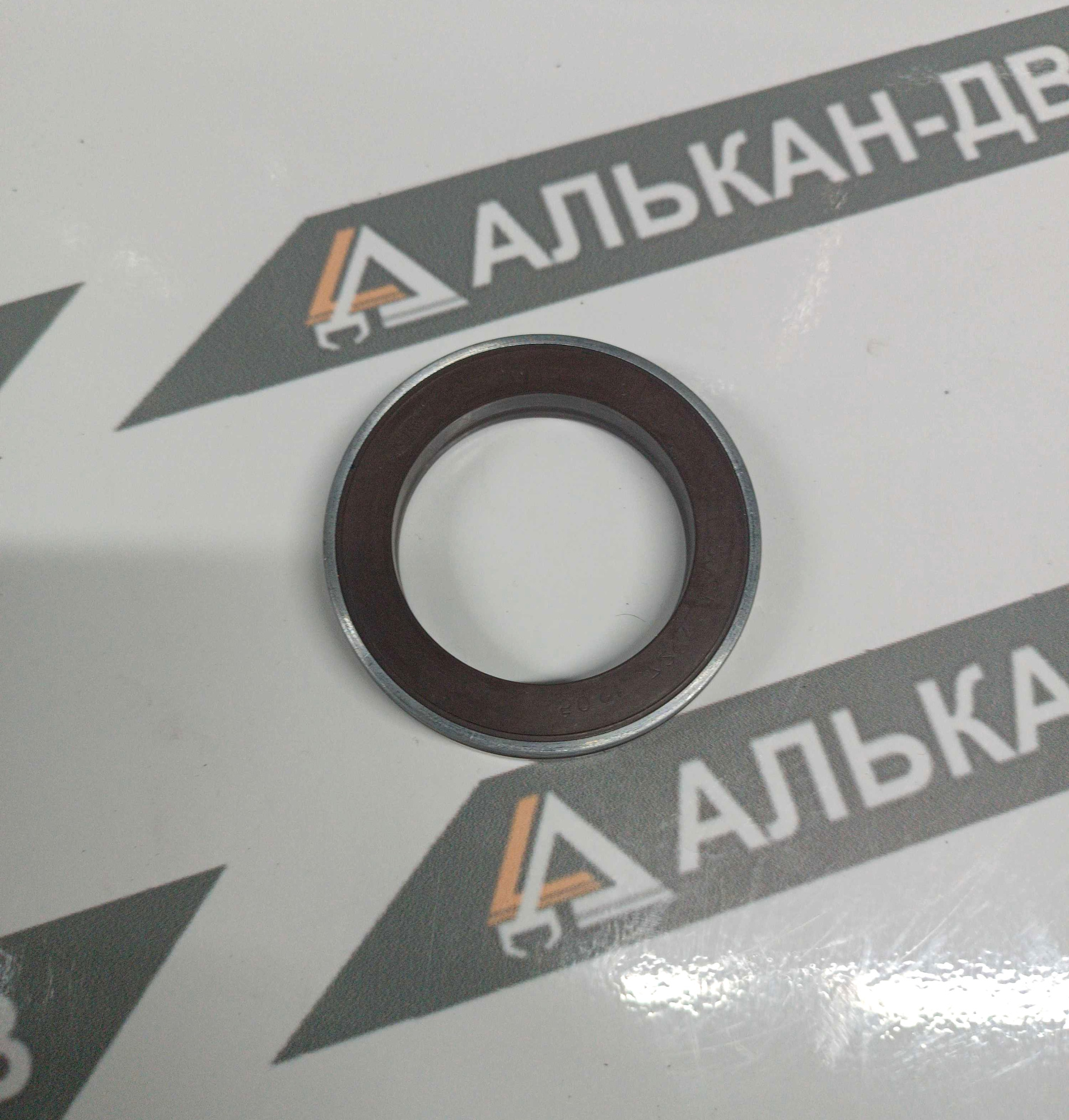 Манжета кассетная (сальник ступицы) 50х72х12 MC (1)