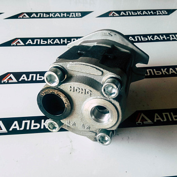 Насос шестеренчатый CBHZXB-F36-ALФL(82,6/13 шл/порты сзади 1/2";1"/лев)