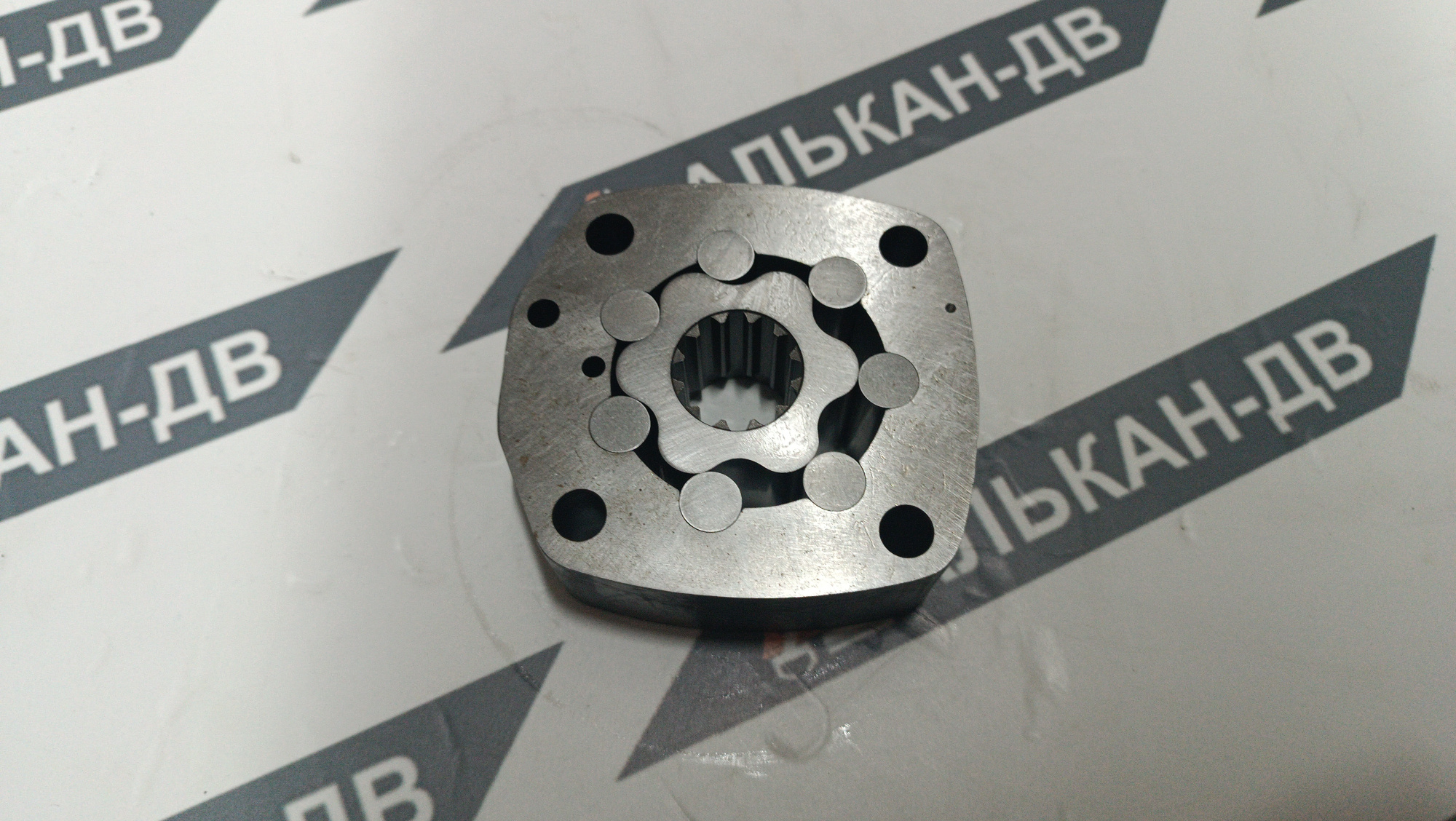 d4339046-040d-11ee-8100-e0cb4e1c294012122025051719
