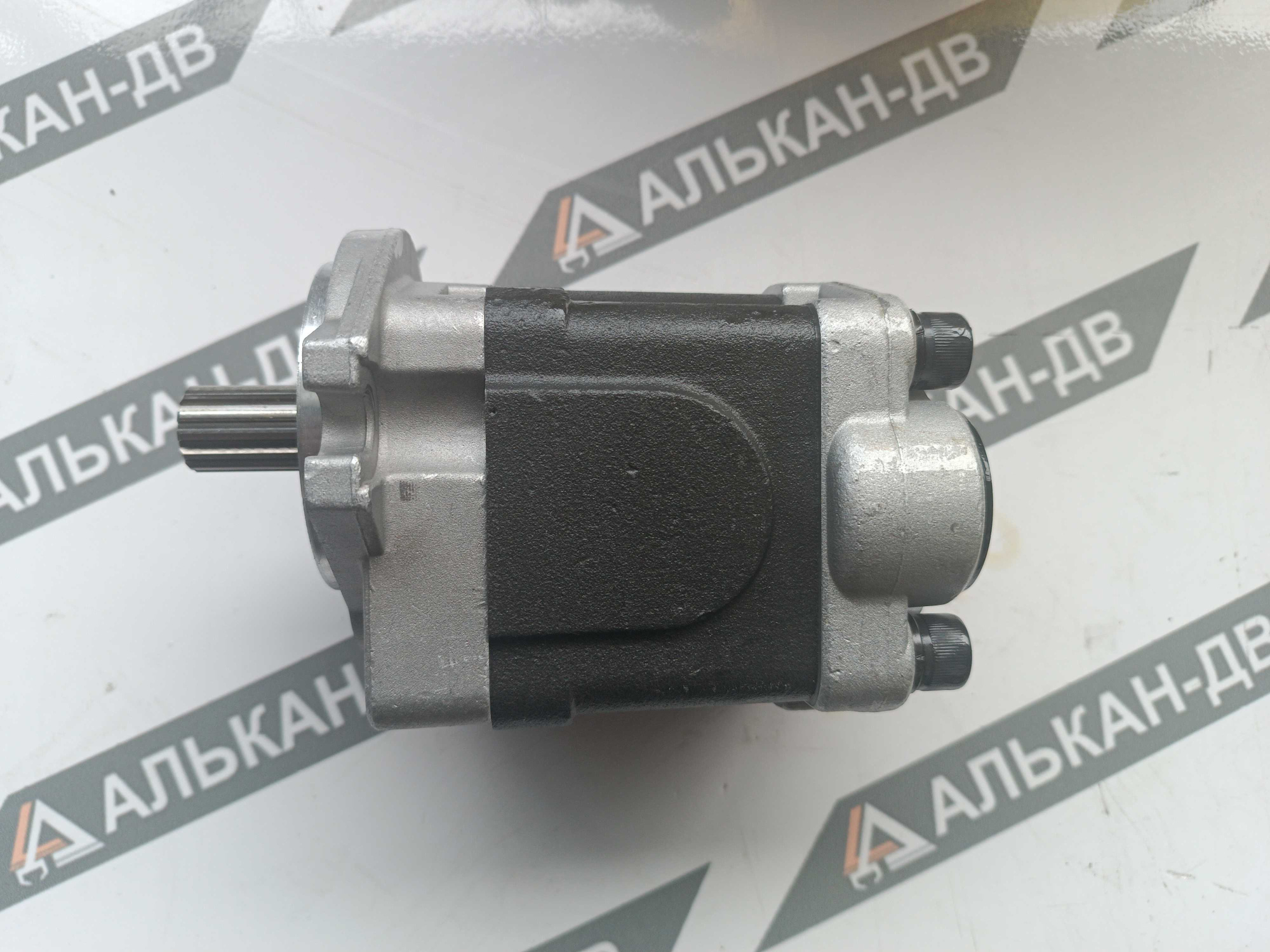 Насос SGP2-52CC-L (13шл82порты сзади 34,1лев.) (1)