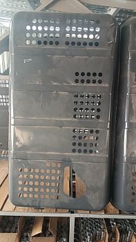 Капот двигателя Hitachi ZX200
