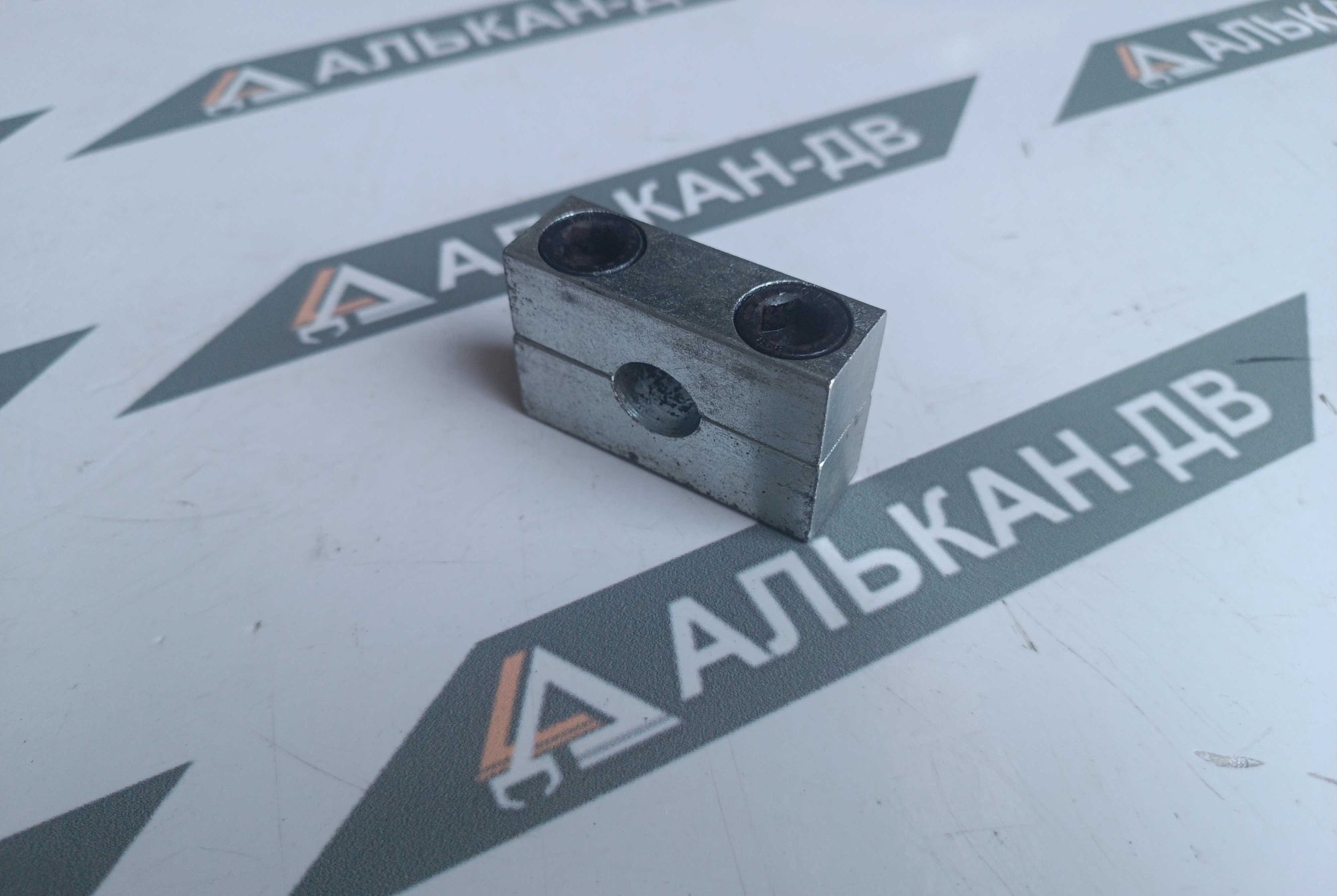 Кронштейн трубопровода гидролинии (D 17мм)(C)