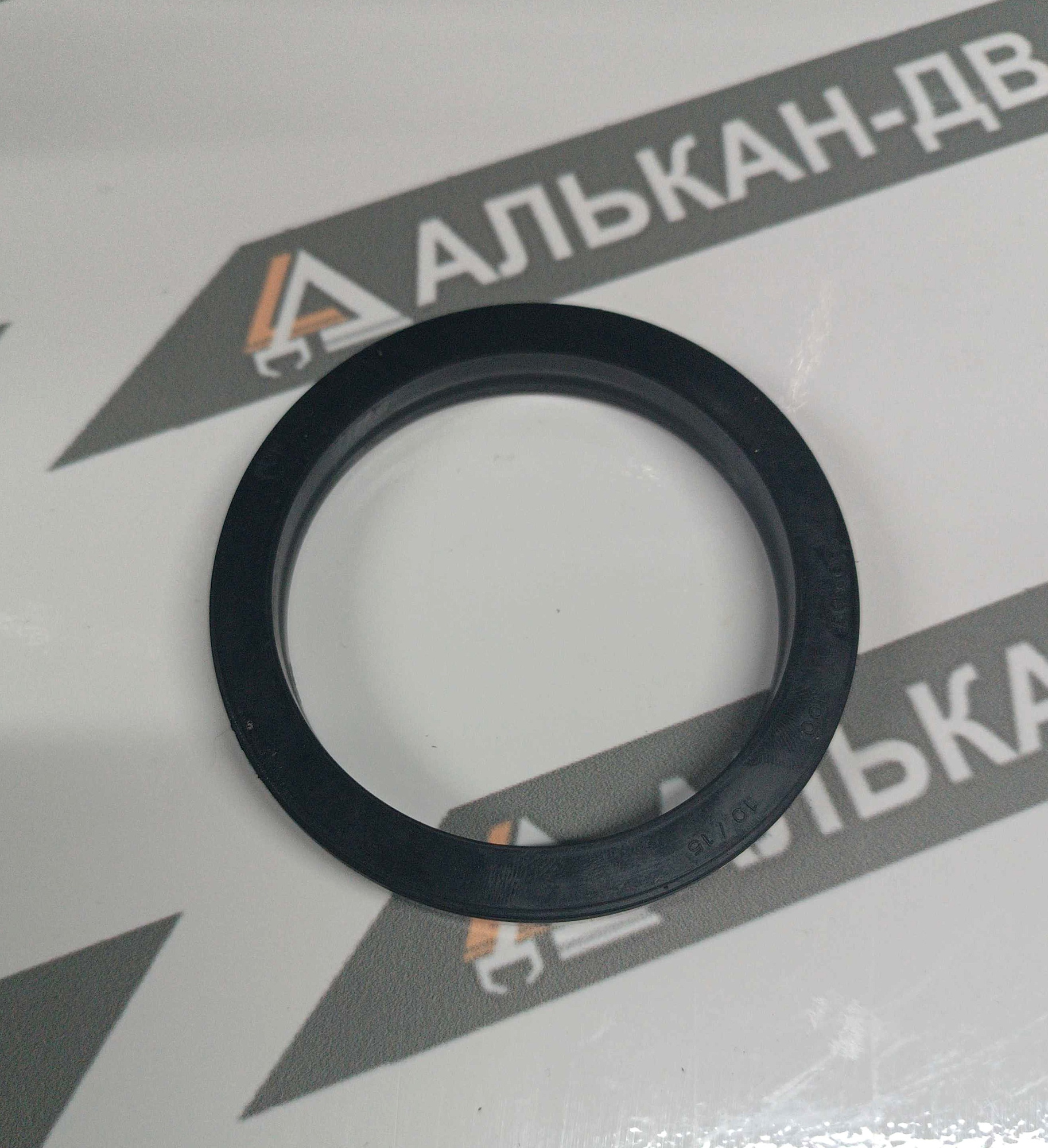 Манжета кассетная (сальник сельхоз трактора Kubota) 80х100х10 15 MA1 (1)