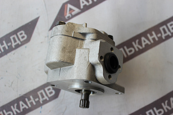 Насос пилотный PC40-7(8см3/50,8(4болта)/12шл/порты в корп./пр.)