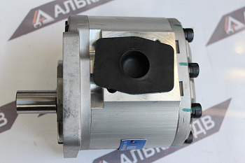 Насос шестеренчатый CBN-F532-BFPR(90/25-шп.8 мм/порты в ст-ны в корп.под фланец/пр.),аналог НШ-32М4