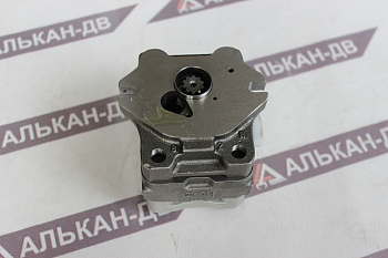 Насос пилотный PVD-1B(10,3см3+4,8см3/28(2болта)/10шл/2порта в корп.+4порта внутр./пр.)