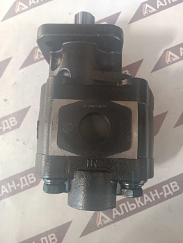Насос шестеренчатый CBGTC2080-BLHR(80/ISO-8шл/порты в стороны 1 1/4"/пр.)