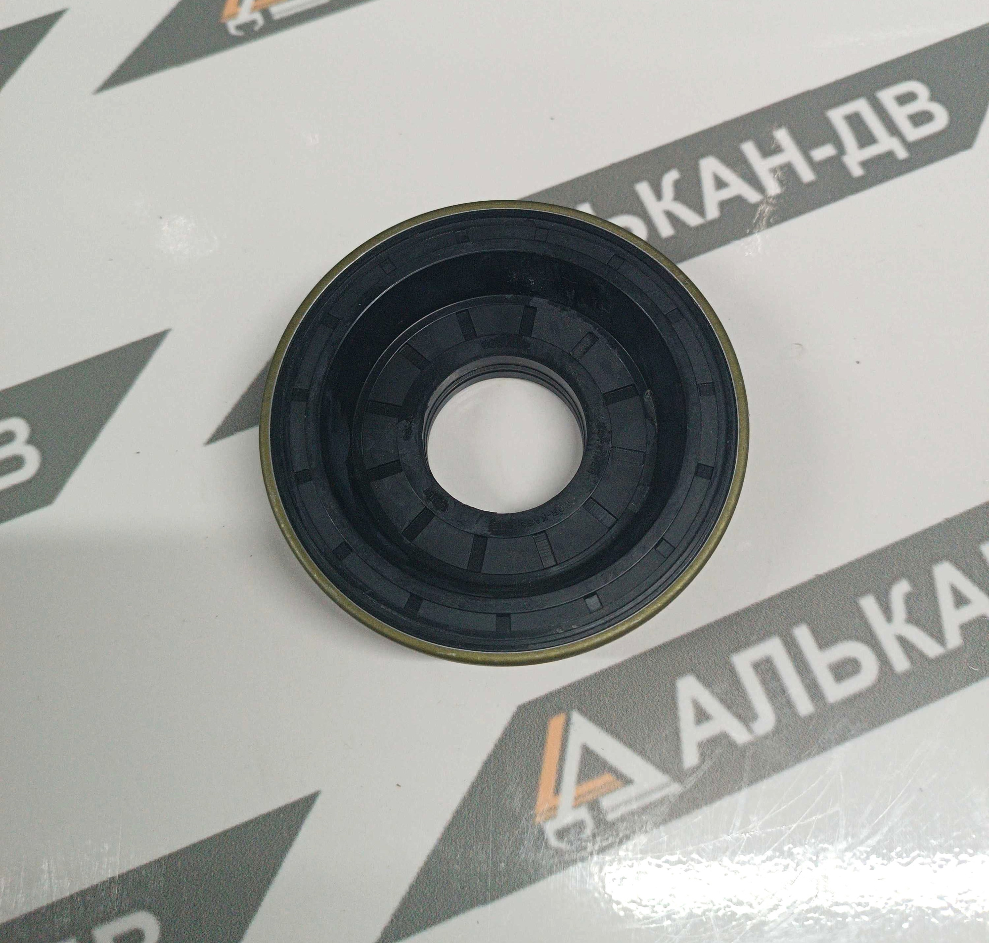 Манжета кассетная (сальник ступицы) 35х92 98х13 27 RWDR 12014654B (1)