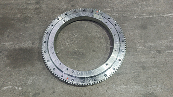 Подшипник опорно-поворотный Aichi SN145 (Z=118; 15/24)