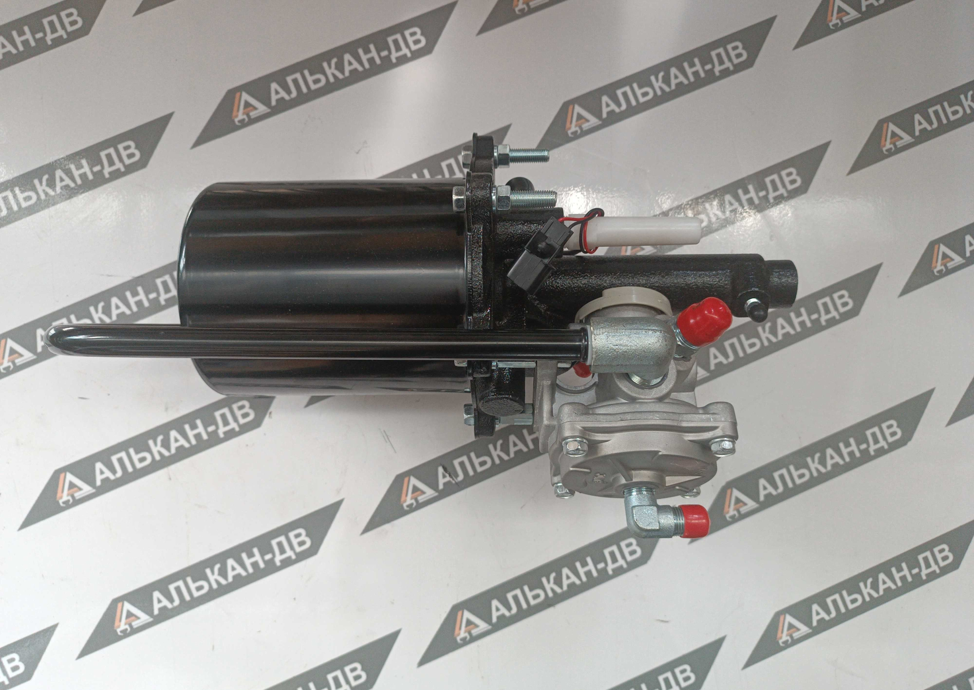 Пневмогидроусилитель тормозов ISUZU (короткий) 1-47800759-0