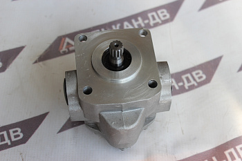 Насос пилотный PC40-7(8см3/50,8(4болта)/12шл/порты в корп./лев.)