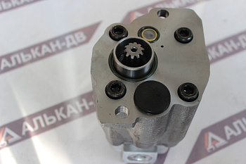 Насос пилотный AP2D28(18,4см3+5см3/35(2болта)/10шл/1порт в корп.+3порта внутр./пр.)
