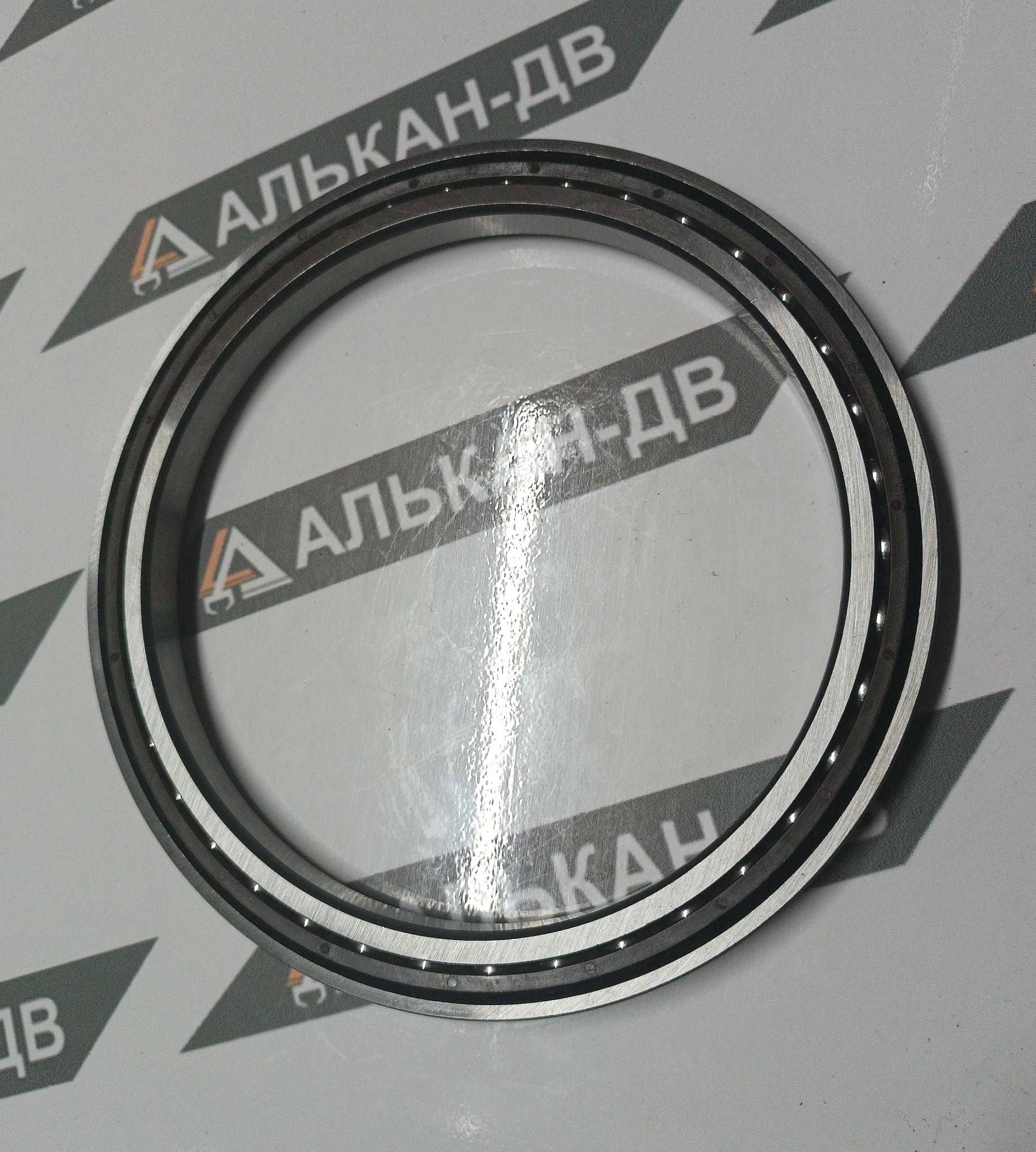 Шариковый подшипник редуктора хода 184BA-2251 184х226х15,5х17,519 (1)