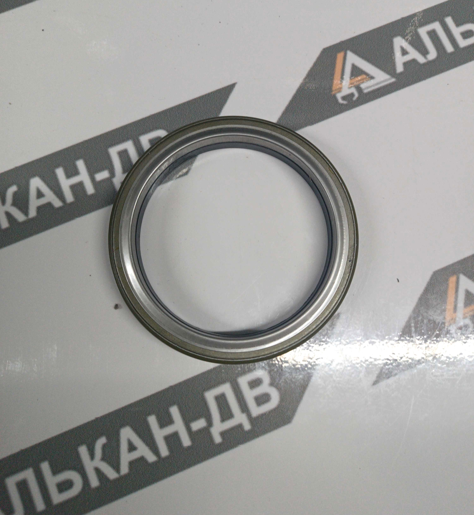 Манжета кассетная (сальник ступицы) 80х100х14 16 RWDR (1)
